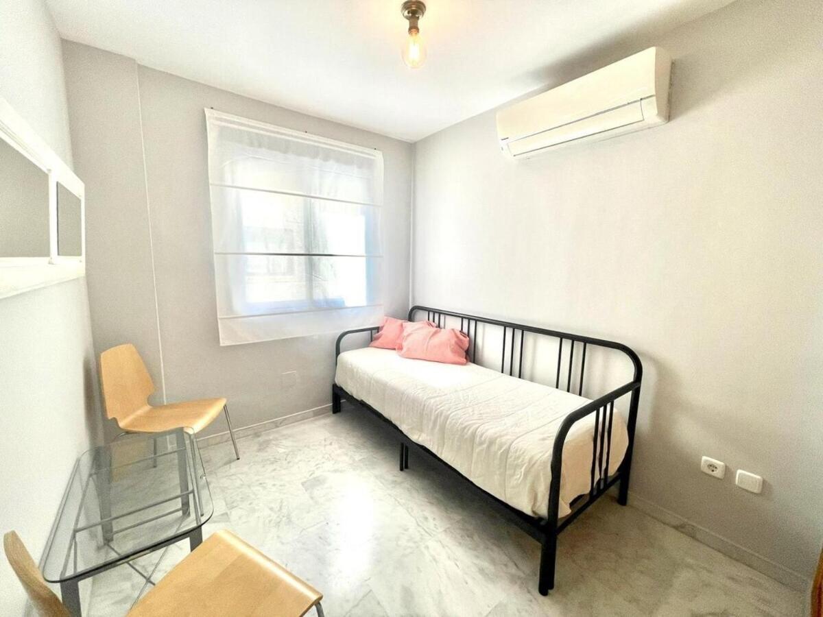 Calu Homes Duplex Cerca Playa De Huelin Malaga Exterior photo