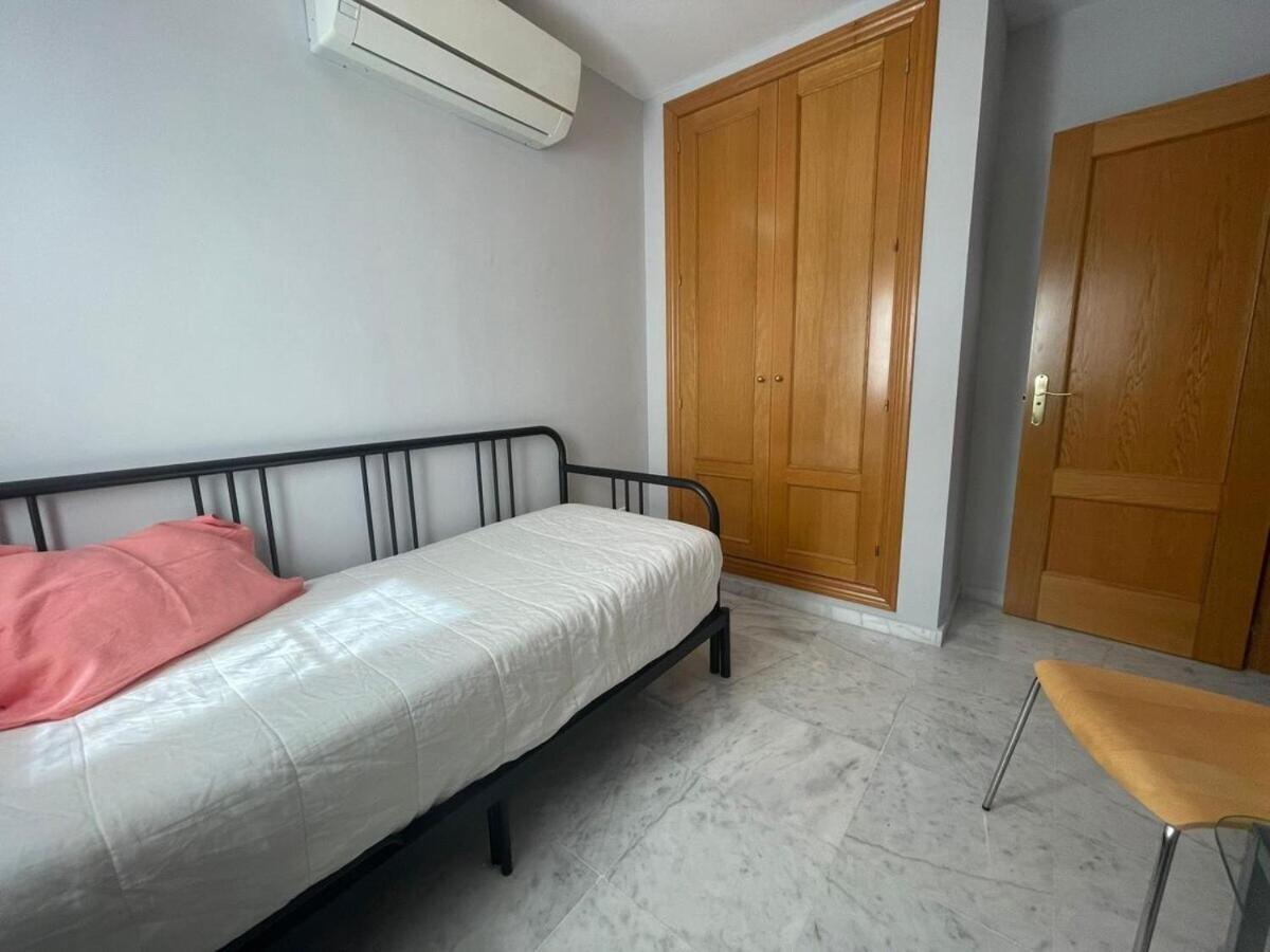 Calu Homes Duplex Cerca Playa De Huelin Malaga Exterior photo